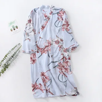 Ir 2021. Jaunu Sexy Apakšveļa, Kokvilnas, Viskozes Kimono Drēbes Peldmētelis Sievietēm Ziedu Drukāt Halāti Satīna Drēbes Dāmas Rītasvārki Sleepwear