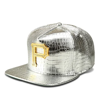 Zelta Burts P Logotipu Beisbola cepure PU Ādas Ikdienas Hip Hop Rap Snapback Cepures Vīriešiem, Sievietēm Dzīvoklis Malām Pavasara Modes Sarkanā Iela