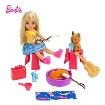 Barbie Kluba Chelsea Camper Playset ar Kucēnu, Auto Piederumi, Pārveidojot Camper Super Piedzīvojumu Lelle, Rotaļlietas Bērniem FXG90